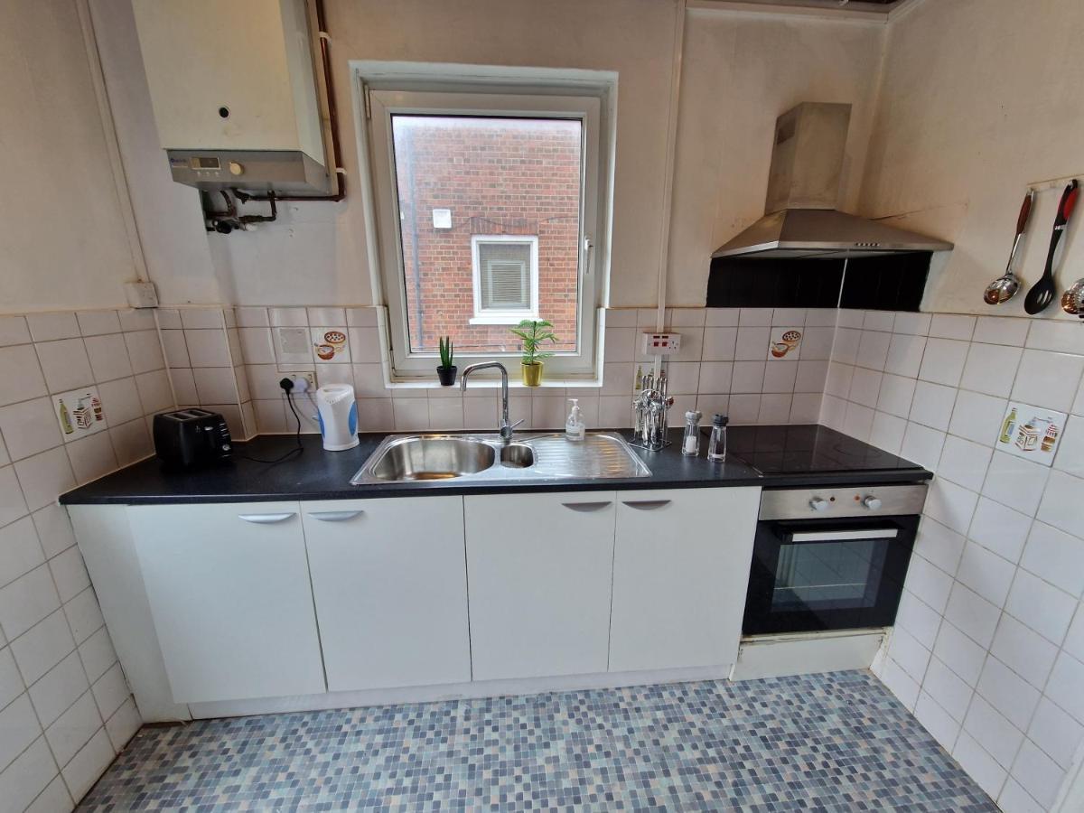 Finchley Holidays Whetstone Exterior photo